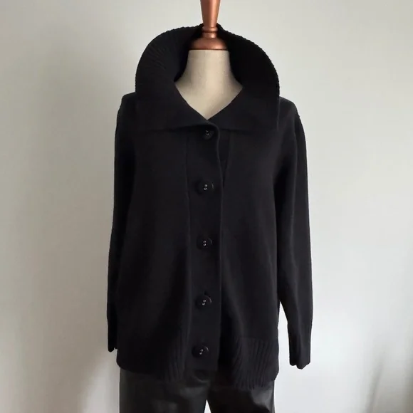 Caroll Reed - Black Button Cardigan - Picture 7 of 8